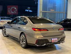 بي ام دبليو الفئة 7